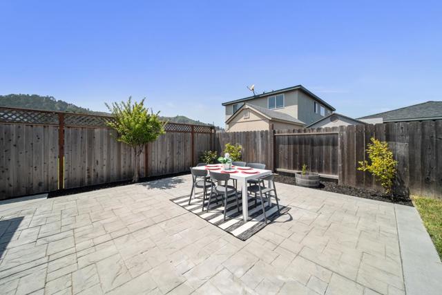 1160 Balboa Way, Pacifica CA: https://media.crmls.org/mediaz/5eeaca6e-63b1-4cf0-a468-2b1bd05b0fba.jpg
