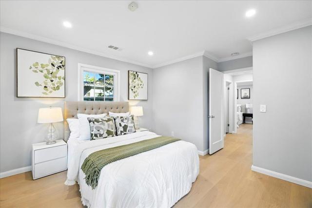 162 Del Monte Avenue, Los Altos CA: https://media.crmls.org/mediaz/5eec4abf-5720-4412-884a-b02a39692ae5.jpg