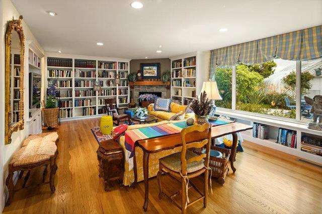 1175 Westridge Drive, Portola Valley CA: https://media.crmls.org/mediaz/5eed0443-5aaa-48af-99a3-eb5784c82854.jpg