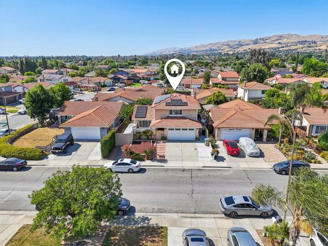 3065 Centerwood Way, San Jose CA: https://media.crmls.org/mediaz/5eed2e8d-e2c0-4734-905f-1ac419b32f59.jpg