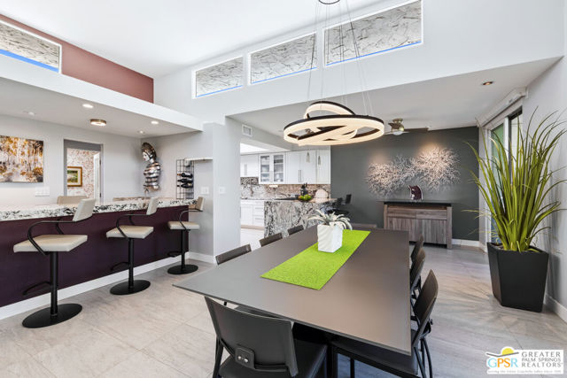 1566 Cabildo Circle, Palm Springs, CA 92264