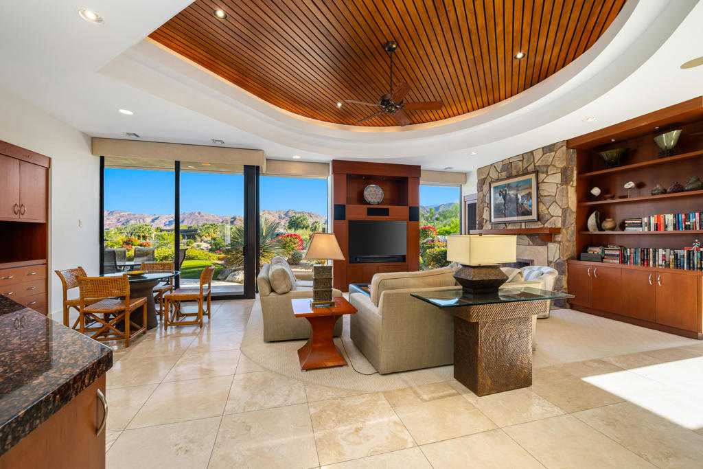 MLS #219139828DA image #6