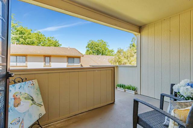 5360 Colony Park Circle, San Jose CA: https://media.crmls.org/mediaz/5eeef3a4-2b0f-4345-9cb1-2e7eed67685c.jpg