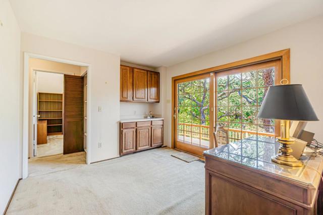 126 Saint Joan Lane, Pleasant Hill CA: https://media.crmls.org/mediaz/5eef986d-3c8b-4068-b763-22973623950a.jpg