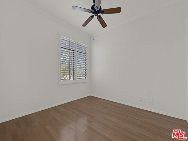 24 Green Brier Circle, Coto de Caza CA: https://media.crmls.org/mediaz/5ef0beb2-66fc-4556-a654-e968649f86f5.jpg