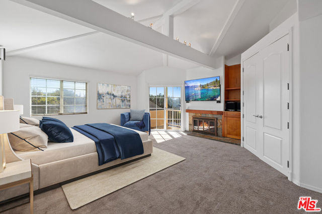 7412 Denrock Avenue, Los Angeles CA: https://media.crmls.org/mediaz/5ef11463-5387-4212-b8da-6b8bd955f56d.jpg