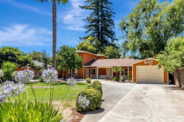 2447 Cottle Avenue, San Jose CA: https://media.crmls.org/mediaz/5ef176b0-368c-4783-830d-71349e54ef8d.jpg