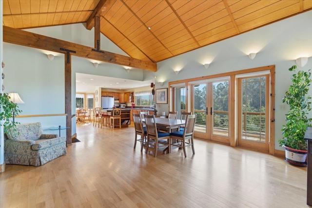 1175 Eagle Hill Road, Royal Oaks CA: https://media.crmls.org/mediaz/5ef17730-0f9d-400d-967f-df1926184d1f.jpg