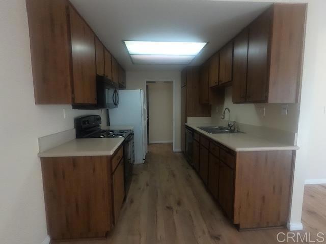 Detail Gallery Image 41 of 43 For 1677 Melrose Ave #F,  Chula Vista,  CA 91911 - 3 Beds | 2 Baths