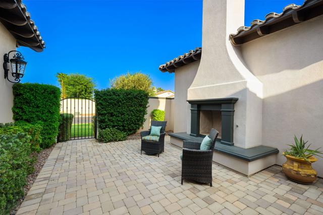 49481 Rock Rose Drive, Indio CA: https://media.crmls.org/mediaz/5ef27e5f-2805-4d70-8cda-7cde52609239.jpg