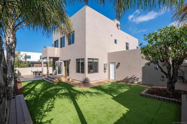 Image 56 of 75 For 4593 Coronado Ave