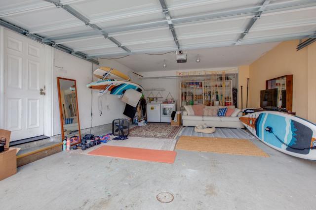 Detail Gallery Image 36 of 36 For 4556 Cove Dr, Carlsbad,  CA 92008 - 3 Beds | 3 Baths