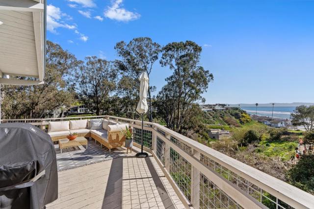 664 Bayview Drive, Aptos CA: https://media.crmls.org/mediaz/5ef3c4b1-74cd-4dfe-9ea6-dd5ed739e1b3.jpg