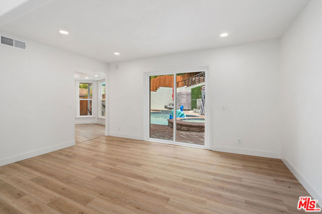 19555 Oxnard Street, Tarzana CA: https://media.crmls.org/mediaz/5ef41900-f630-4ea2-a835-823c822e24ff.jpg