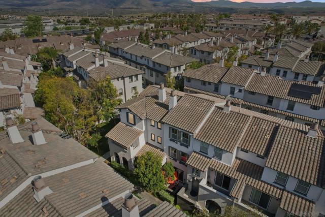 2155 Playa Dr., Chula Vista CA: https://media.crmls.org/mediaz/5ef4dbda-668a-4f5e-b0de-93ab31d4b0a8.jpg