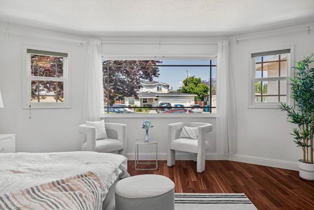 658 San Miguel Avenue, Santa Clara CA: https://media.crmls.org/mediaz/5ef50c3f-1e4f-4be9-88ba-f01c73acf545.jpg