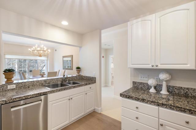 1 W Edith Avenue, Los Altos CA: https://media.crmls.org/mediaz/5ef62591-6f0d-431d-b93e-6ddc1fa0467e.jpg