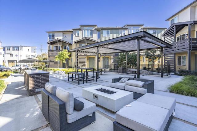 1809 Joshua Tree Circle, Milpitas CA: https://media.crmls.org/mediaz/5ef6634e-e03c-4a5e-ab36-690183f0738e.jpg