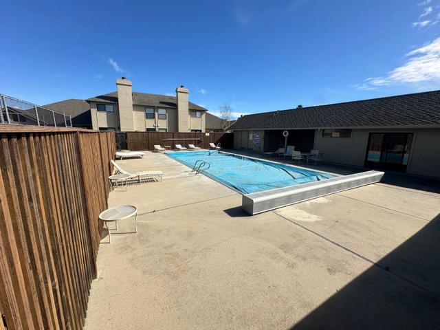 130 Nissen Road, Salinas CA: https://media.crmls.org/mediaz/5ef85995-10d9-4f7b-b115-9f1718de22aa.jpg