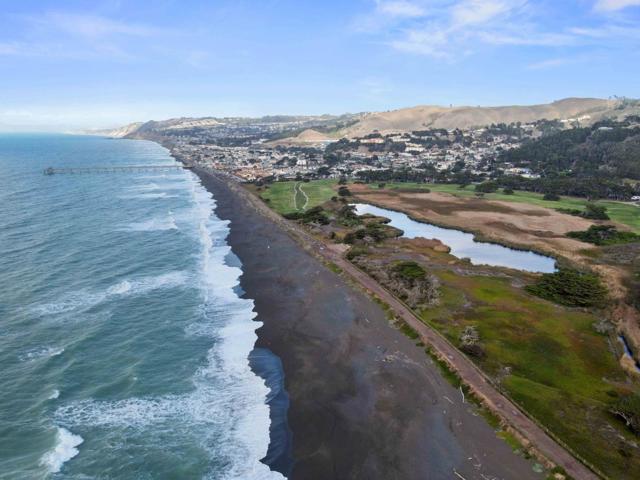 835 Fassler Avenue, Pacifica CA: https://media.crmls.org/mediaz/5ef8a04b-5dfa-41bf-862e-d8e4fad4c46e.jpg