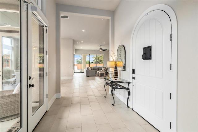 2999 Bluffs Drive, Marina CA: https://media.crmls.org/mediaz/5ef9af32-77ae-4b8b-a09a-081f3e02b59b.jpg