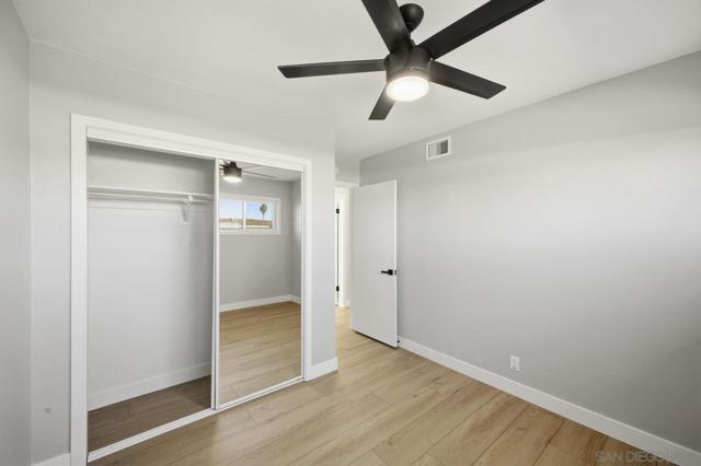 2990 Greyling Dr, San Diego CA: https://media.crmls.org/mediaz/5efa008a-930a-4982-8877-7a4cee8c654b.jpg