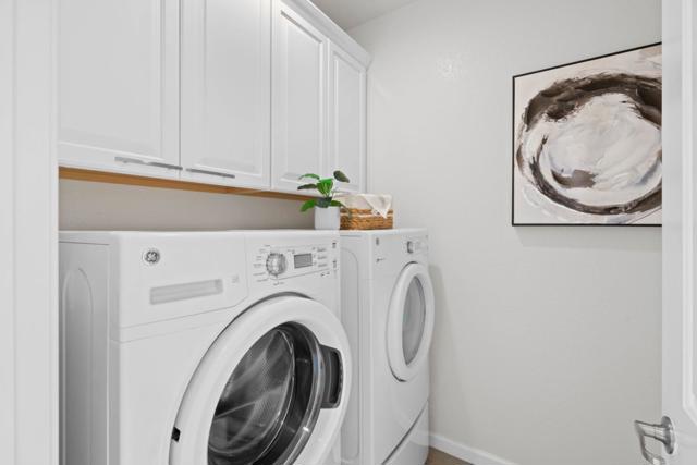 862 White Moonstone Loop, San Jose CA: https://media.crmls.org/mediaz/5efa1088-e78b-4b99-b7f0-3c6f5bacbd60.jpg