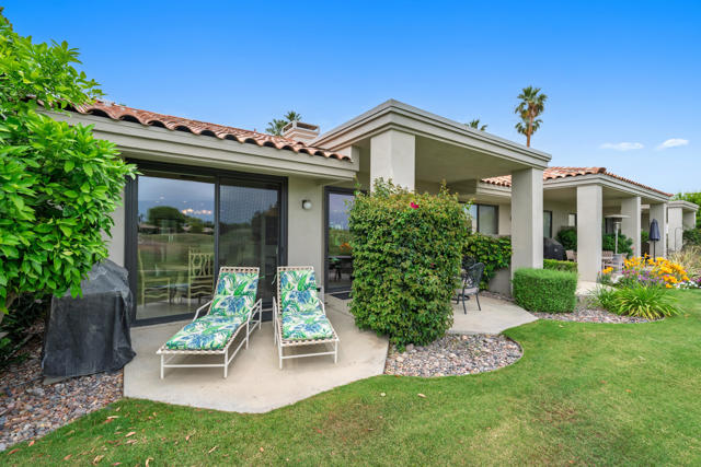 54836 Inverness Way Way, La Quinta CA: https://media.crmls.org/mediaz/5efa28b9-4561-4dd9-aea6-977dd5e2ec15.jpg