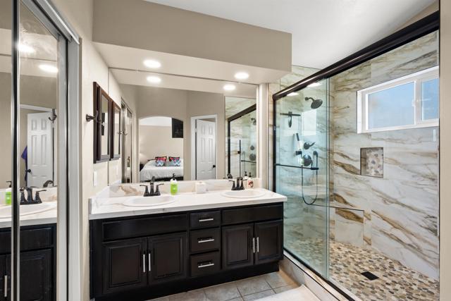 Detail Gallery Image 23 of 42 For 2259 Lago Ventana, Chula Vista,  CA 91914 - 3 Beds | 2/1 Baths