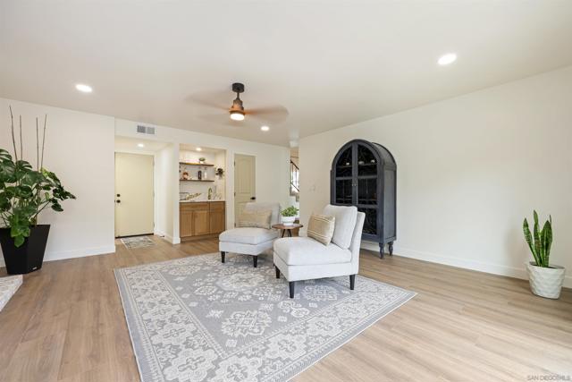 1547 Point Dume, Chula Vista CA: https://media.crmls.org/mediaz/5efd8911-f61a-4ba6-b9ba-425e7e93a887.jpg