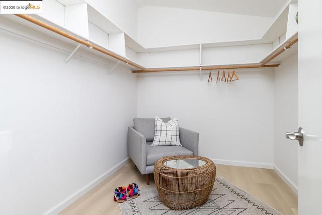 46 Birchwood Dr, Novato CA: https://media.crmls.org/mediaz/5efe9513-f275-4784-ba11-ee11bfe3a6d8.jpg