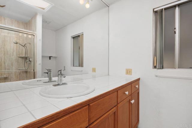 Detail Gallery Image 11 of 23 For 4967 Cindy Ave, Carlsbad,  CA 92008 - 2 Beds | 2 Baths