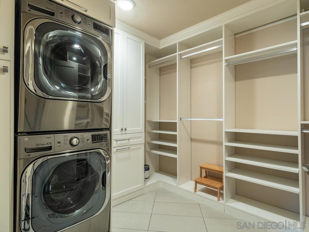 1021 Scott - photo 18