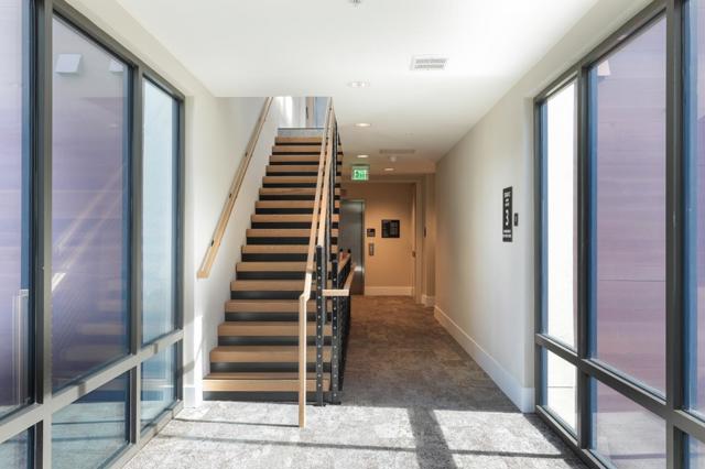 389 First Street, Los Altos CA: https://media.crmls.org/mediaz/5f054903-614b-4c65-b6f0-da3bc45ffb17.jpg