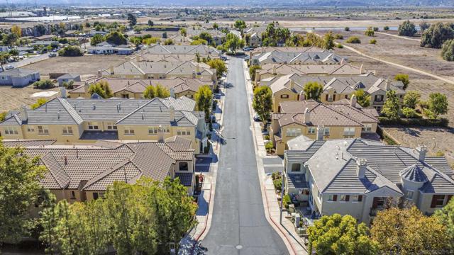 1800 E Lakeshore 1212, Lake Elsinore CA: https://media.crmls.org/mediaz/5f055835-2eb1-424b-b891-f226f0ae0f1e.jpg