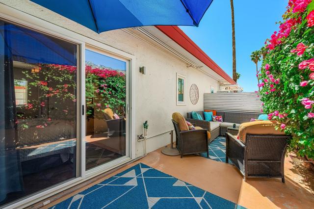 314 E Stevens Road, Palm Springs CA: https://media.crmls.org/mediaz/5f079870-a1b2-472a-abdf-abc114637d5e.jpg