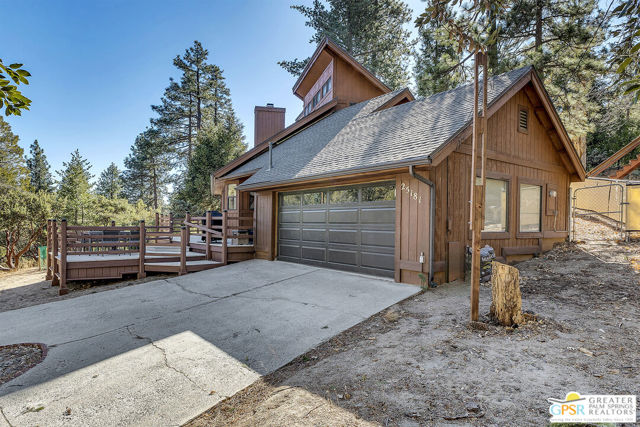 25181 Gail Drive, Idyllwild CA: https://media.crmls.org/mediaz/5f08a9a3-89a1-424c-afbd-d4559b4e86d4.jpg