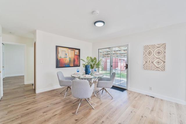 240 Daphne Way, East Palo Alto CA: https://media.crmls.org/mediaz/5f0a185d-a85c-4272-87da-cdf3376c6094.jpg