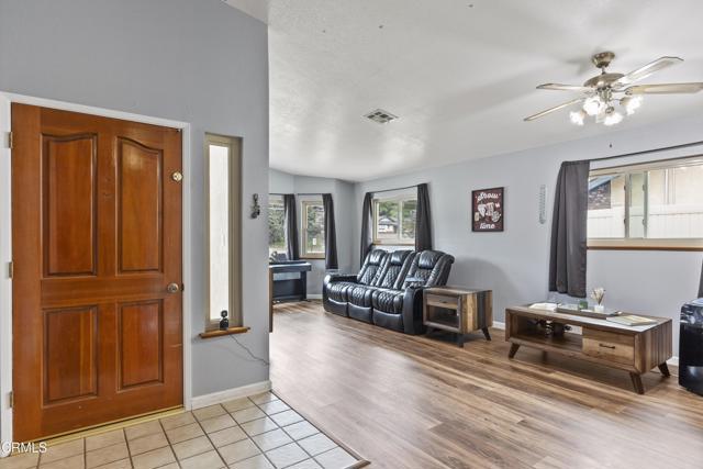 22728 Westwood Boulevard, Tehachapi CA: https://media.crmls.org/mediaz/5f0a24c7-4789-4afb-ad96-212b0d6020c2.jpg