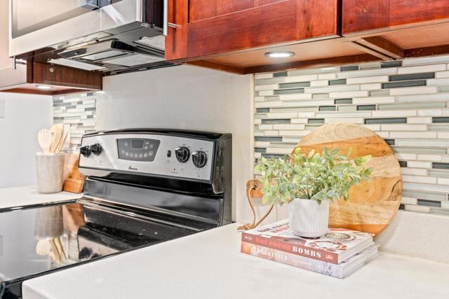 1031 Cherry Avenue, San Bruno CA: https://media.crmls.org/mediaz/5f0aa81d-daa9-47cd-8414-d0e6731be62e.jpg