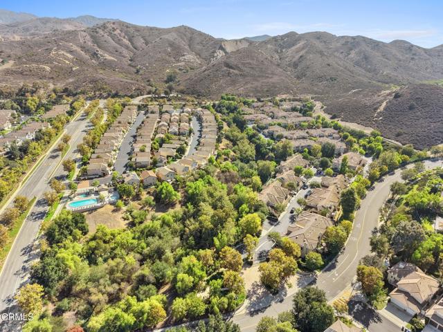 Detail Gallery Image 44 of 46 For 596 Fenwick Way #C,  Simi Valley,  CA 93065 - 3 Beds | 2/1 Baths