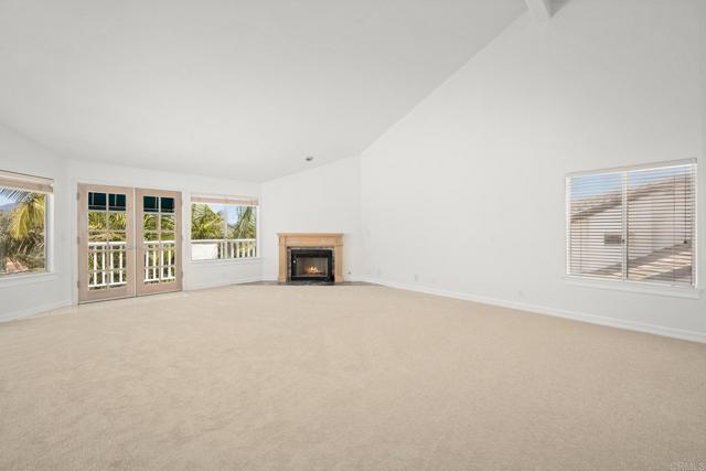 1367 Corona, Bonita CA: https://media.crmls.org/mediaz/5f0becd3-603f-448b-baa7-5e2ce85a31c4.jpg