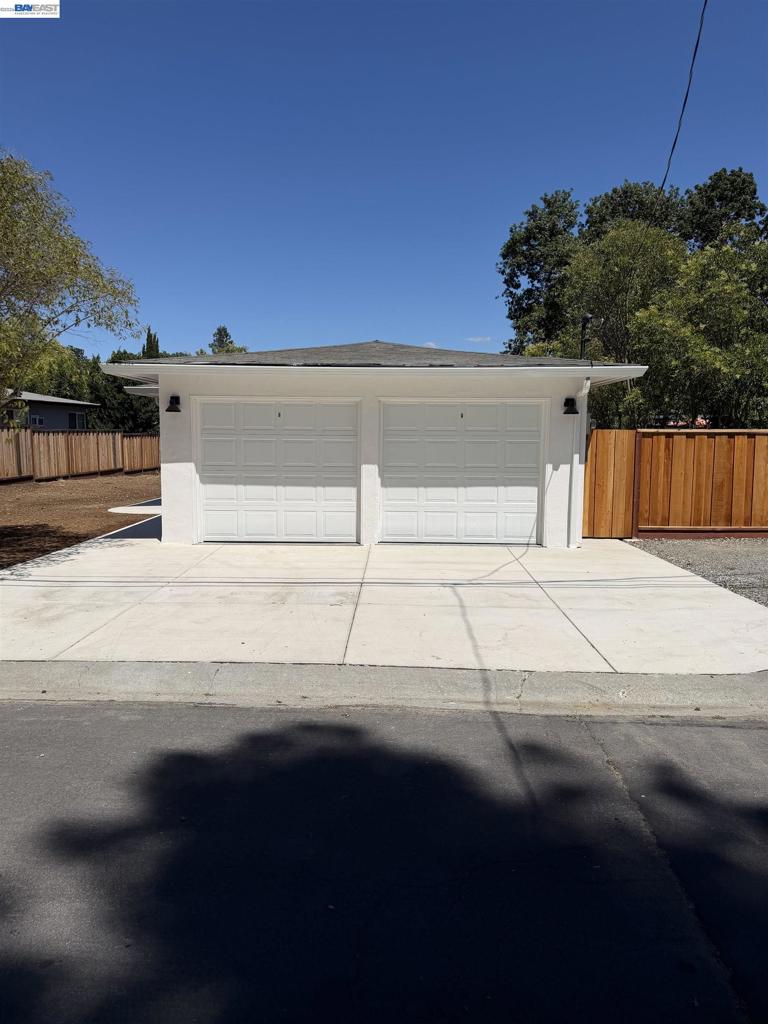78 Palana Ct