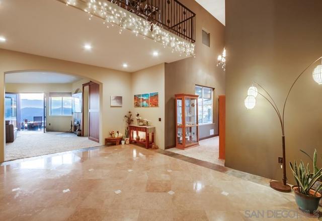13037 Yerba Valley Way, Lakeside CA: https://media.crmls.org/mediaz/5f0e4940-1d37-4390-8fc7-632fe9e41500.jpg
