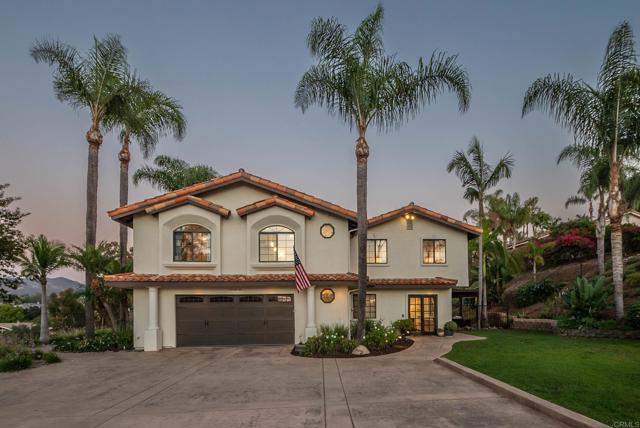 Detail Gallery Image 1 of 21 For 1210 Cypress Dr, Vista,  CA 92084 - 5 Beds | 4 Baths