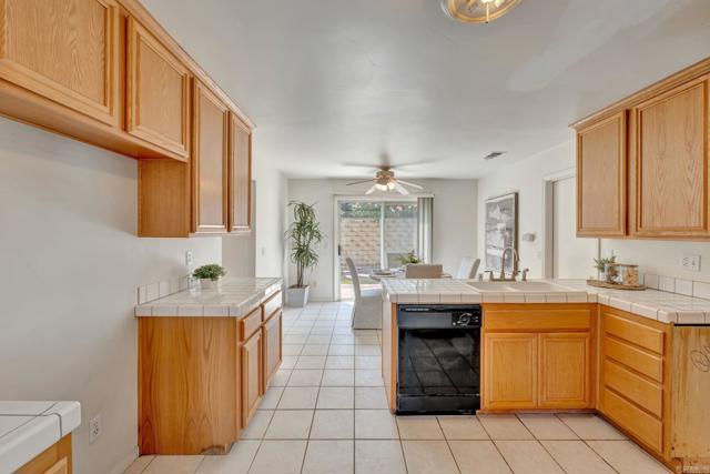 Detail Gallery Image 10 of 30 For 2229 Crest Dr, El Cajon,  CA 92021 - 4 Beds | 3/1 Baths