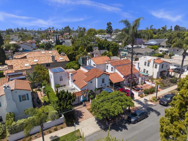 1434 5th Street, Coronado CA: https://media.crmls.org/mediaz/5f120113-a04b-4da7-9c1d-4978d34d8e9e.jpg