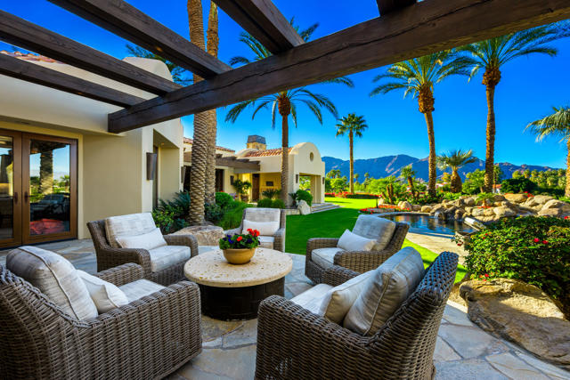 78653 Peerless Place, La Quinta CA: https://media.crmls.org/mediaz/5f13a22c-abe8-4808-b1f2-cc5a700057f0.jpg