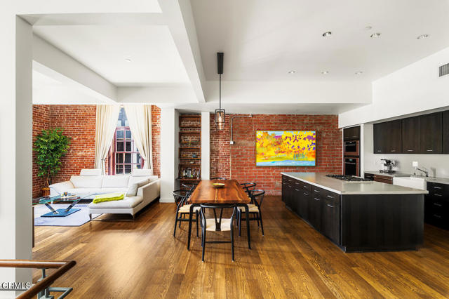 940 E 2nd Street, Los Angeles CA: https://media.crmls.org/mediaz/5f143888-f32e-4204-a26a-37e4c31a29da.jpg