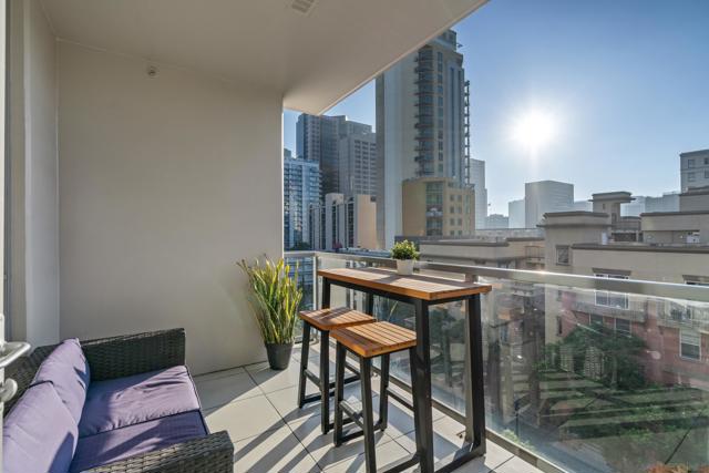 1441 9th Ave, San Diego CA: https://media.crmls.org/mediaz/5f154a4d-b1d1-4738-a0b8-3b83d52c9874.jpg